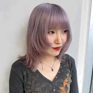 カラー デザインカラー/パー マ🦖外岡咲希🦖のヘアスタイル
