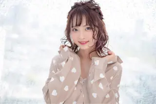 ミディアム カラー ヘアアレンジ Re:ta Hair 飯田淳平のヘアスタイル