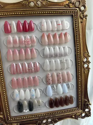 ネイル Lilith 🤍 Runaのネイルデザイン