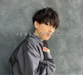 ショート バレイヤージュ職人 🔥代表YU-SHIのヘアスタイル