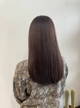 ロング HAURY(はうりー)所属・ハヤサカ マユキのヘアスタイル