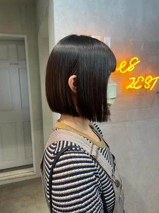 ショート カラー ナチュラル透明感🌱 小山美樹子のヘアスタイル