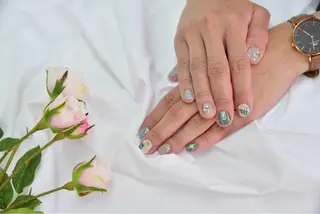 ネイル 東京セルフネイルサロン所属・M MIKIKOのネイルデザイン