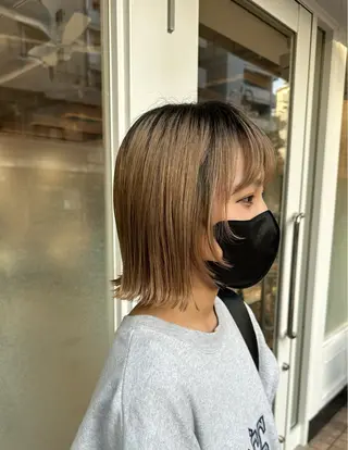 ミディアム Annie 吉田 裕美のヘアスタイル