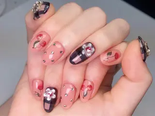 ネイル en.所属・en. NATSUKOのネイルデザイン