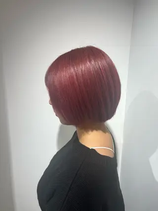 ショート カラー 吉原葵/ハイトーン /インナーカラーのヘアスタイル