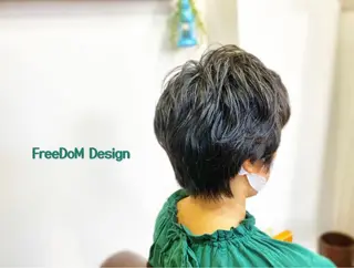 ショート パーマ FreeDoM Design hair&nail  代々木上原所属・髪質改善強化中⚡️ yuki.tのヘアスタイル