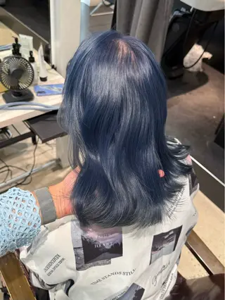 ミディアム ROIS 表参道所属・ハイトーン🫧艶髪 MAIKAのヘアスタイル