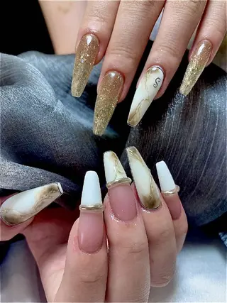 ネイル ENsalon AKIRAのネイルデザイン