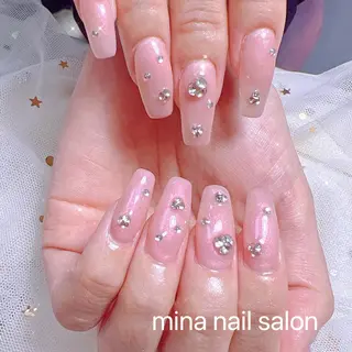 ネイル 🎀まゆ 🪽🐾のネイルデザイン