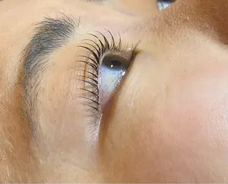 マツエク・マツパ Daisy lash 京橋店堀井のマツエク・マツパデザイン