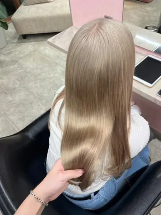 セミロング MATTY yoshika 🐻のヘアスタイル