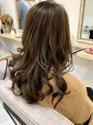 ロング カラー 山本 悟志のヘアスタイル