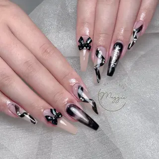 ネイル Maggie Nail🦩のネイルデザイン