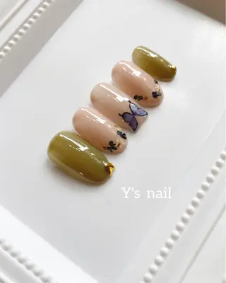 ネイル 手書きが得意🖌️ Y’s  nailのネイルデザイン