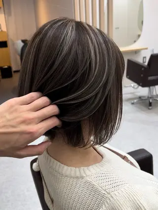 ショート カラー バレイヤージュ /ハイライト/もときのヘアスタイル