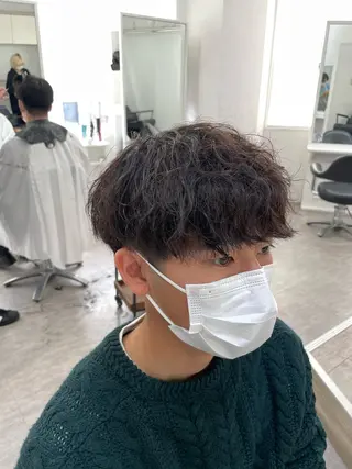 パーマ メンズ ✨️ツイスパ波巻き特 化小杉澪生✨️のヘアスタイル
