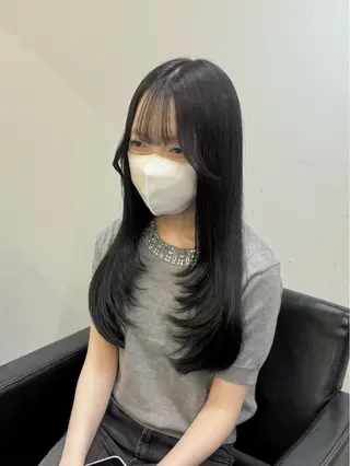 ロング カラー 韓国ヘア🇰🇷 YUKINAのヘアスタイル