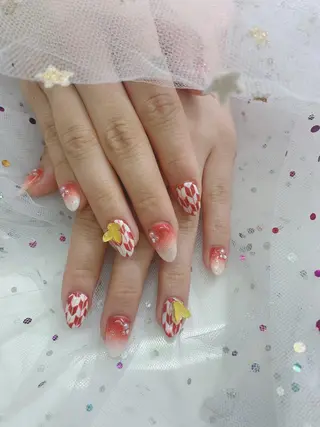 ネイル 🦋ネイルサロン ブラン🌈ゆりのネイルデザイン