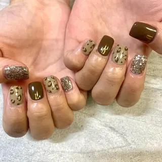 ショート カラー パーマ ヘアアレンジ メンズ キッズ ネイル マツエク・マツパ アイブロウ 今福鶴見ネイル 8(ｴｲﾄ)のネイルデザイン