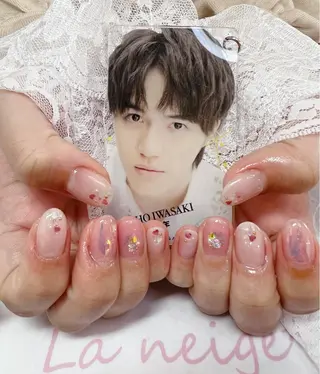 ネイル La neige* yuki 🥯🍑のネイルデザイン