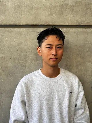 カラー パーマ メンズ 暗髪🐈‍⬛艶髪☔︎ 愛弥のヘアスタイル