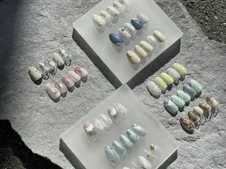 ネイル REINA W【今福鶴見店】のネイルデザイン