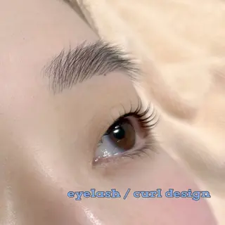 マツエク・マツパ Eyepreme渋谷店所属・eyepreme aoiの眉毛・アイブロウイメージ