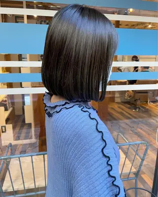 ミディアム カラー あずまぐち めぐみのヘアスタイル