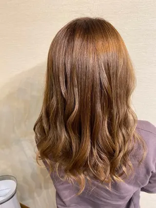 セミロング カラー Tr　Spa Salon Careのヘアスタイル