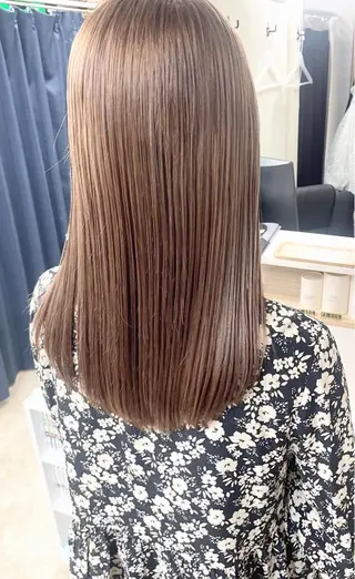 セミロング カラー ケアブリーチ /髪質 改善/古橋圭史郎のヘアスタイル