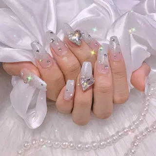 ネイル élu by Noriko 前原のネイルデザイン