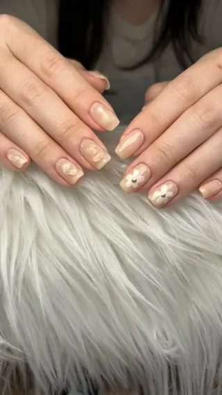 ネイル Shine'an Maaiのネイルデザイン