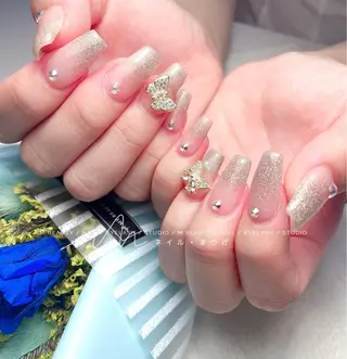ネイル M🌷nail 長さだし専門店のネイルデザイン