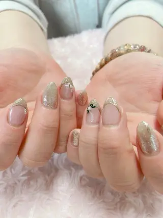 ネイル nail salon Berry所属・前田 りかのネイルデザイン