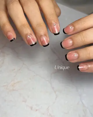 ネイル Unique 【ユニーク】のネイルデザイン