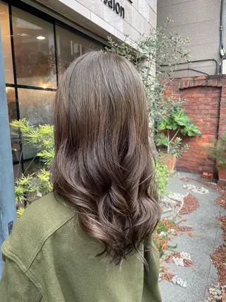 ロング シアン八王子店所属・大人可愛い🧸 艶髪✨かおるのヘアスタイル