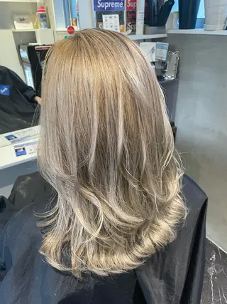 ロング 🔹TOMO🔹 圧倒的経験値🔹のヘアスタイル