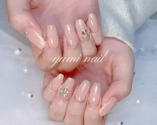 ネイル 𝐲𝐮𝐦𝐢🎀 長さ出しデザイン専門のネイルデザイン