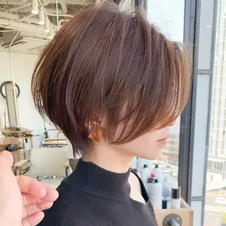 ショート カラー ブリーチ/ハイトーン ダブルカラー/川上のヘアスタイル