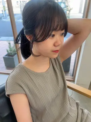 ミディアム vince. moekoのヘアスタイル