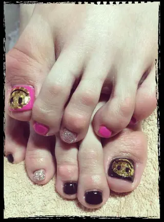 ネイル アンドルーチェ スクールの眉毛・アイブロウイメージ