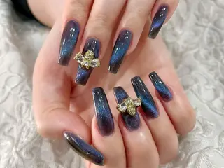 ネイル nailsalon Mirrorのネイルデザイン