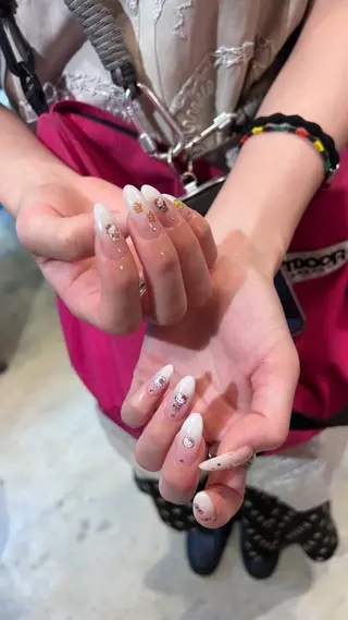 ネイル キラキラオメメ みずなのネイルデザイン