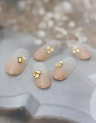 ネイル ネイルルージュ所属・ネイル ルージュのネイルデザイン