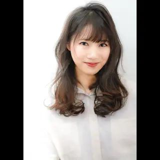 セミロング 森 海のヘアスタイル