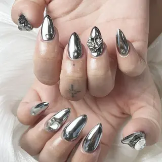 ネイル 鹿取 春子Teamのネイルデザイン