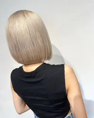 ショート カラー ダアッカ所属・高木 陽平のヘアスタイル