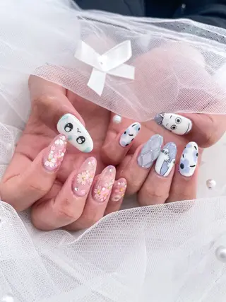 ネイル 五十嵐 美智のネイルデザイン