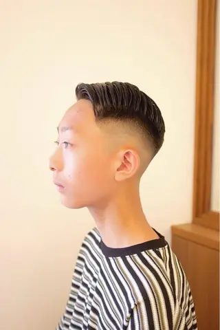 ショート メンズ キッズ past and new所属・田島 塁のヘアスタイル